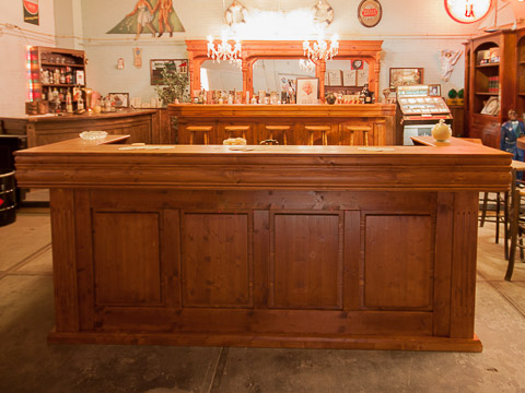 Stoere Bar, model Teak 275